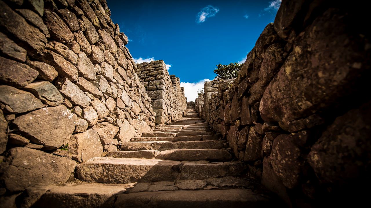 Zugfahrt Von Poroy Zum Eingang Von Machu Picchu foto 9