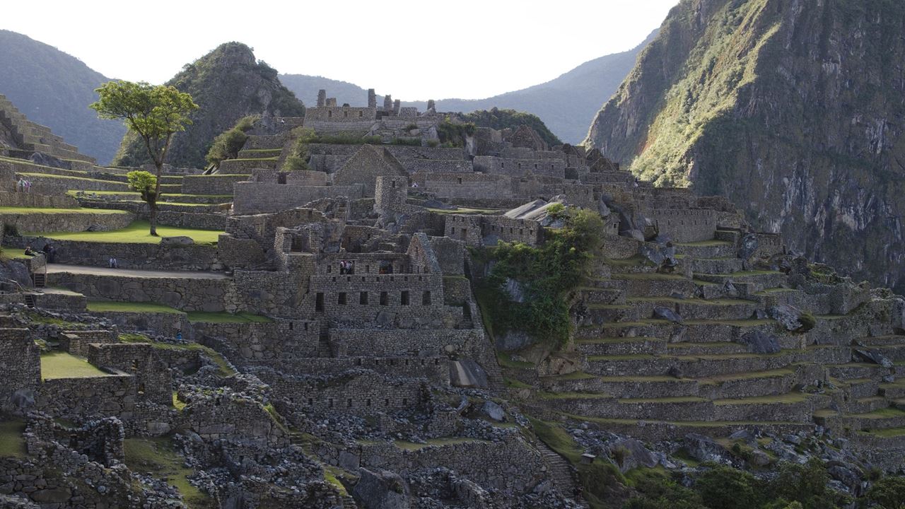 Zugfahrt Von Poroy Zum Eingang Von Machu Picchu foto 8